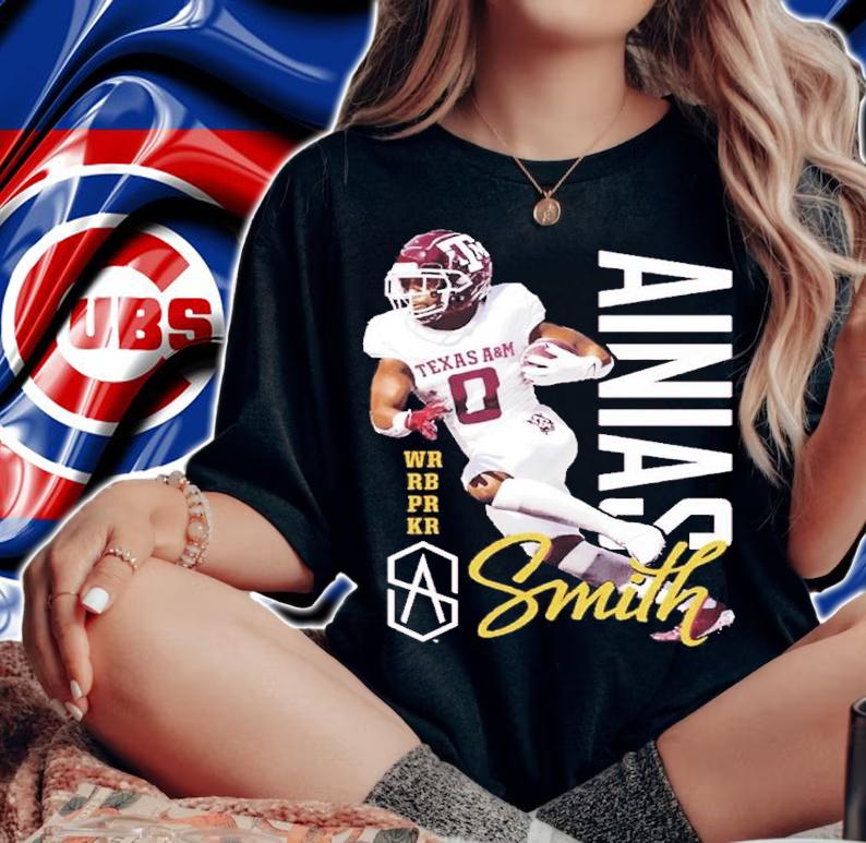 Texas A&M Ainias Smith Photo Pose Comfort Shirt t-shirt woman shirt