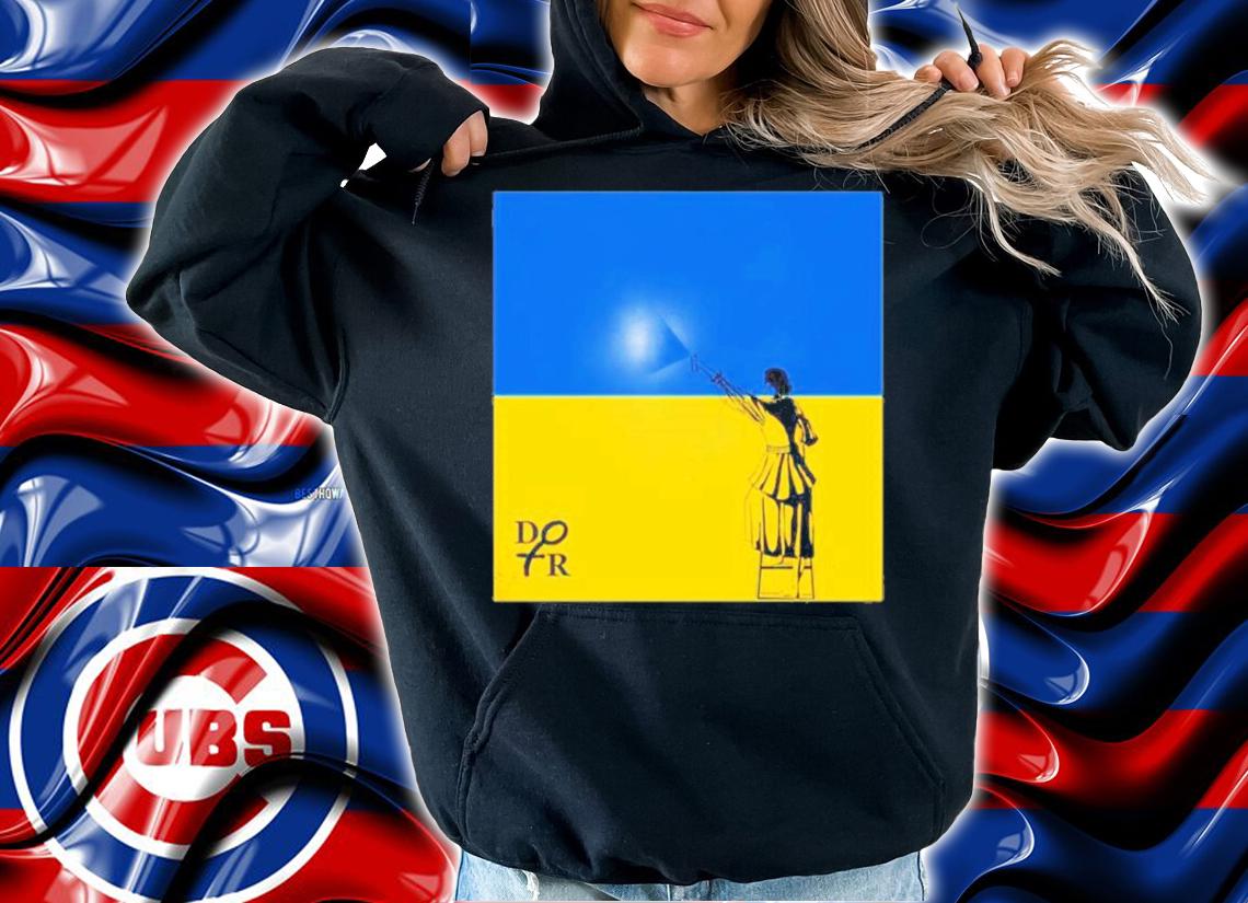 Dotrdotr Spray Paint Ukraine Volodymyr Zelensky T-Shirt t-shirt
