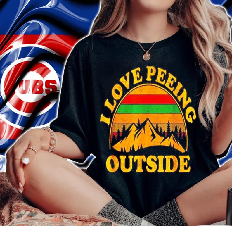 I Love Peeing Outside Funny Camping Hiking T-Shirt