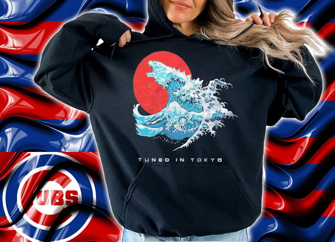 Tuned in Tokyo wavy T-shirt