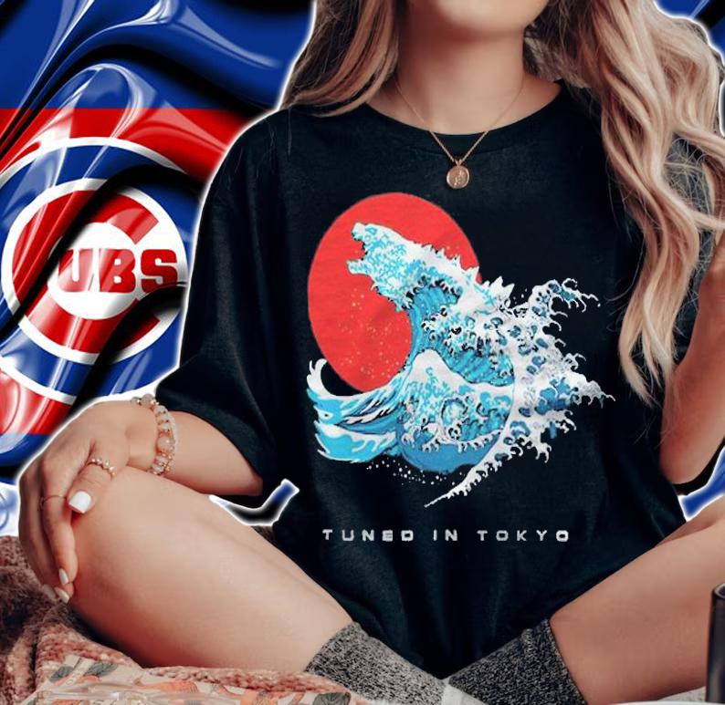 Tuned in Tokyo wavy T-shirt