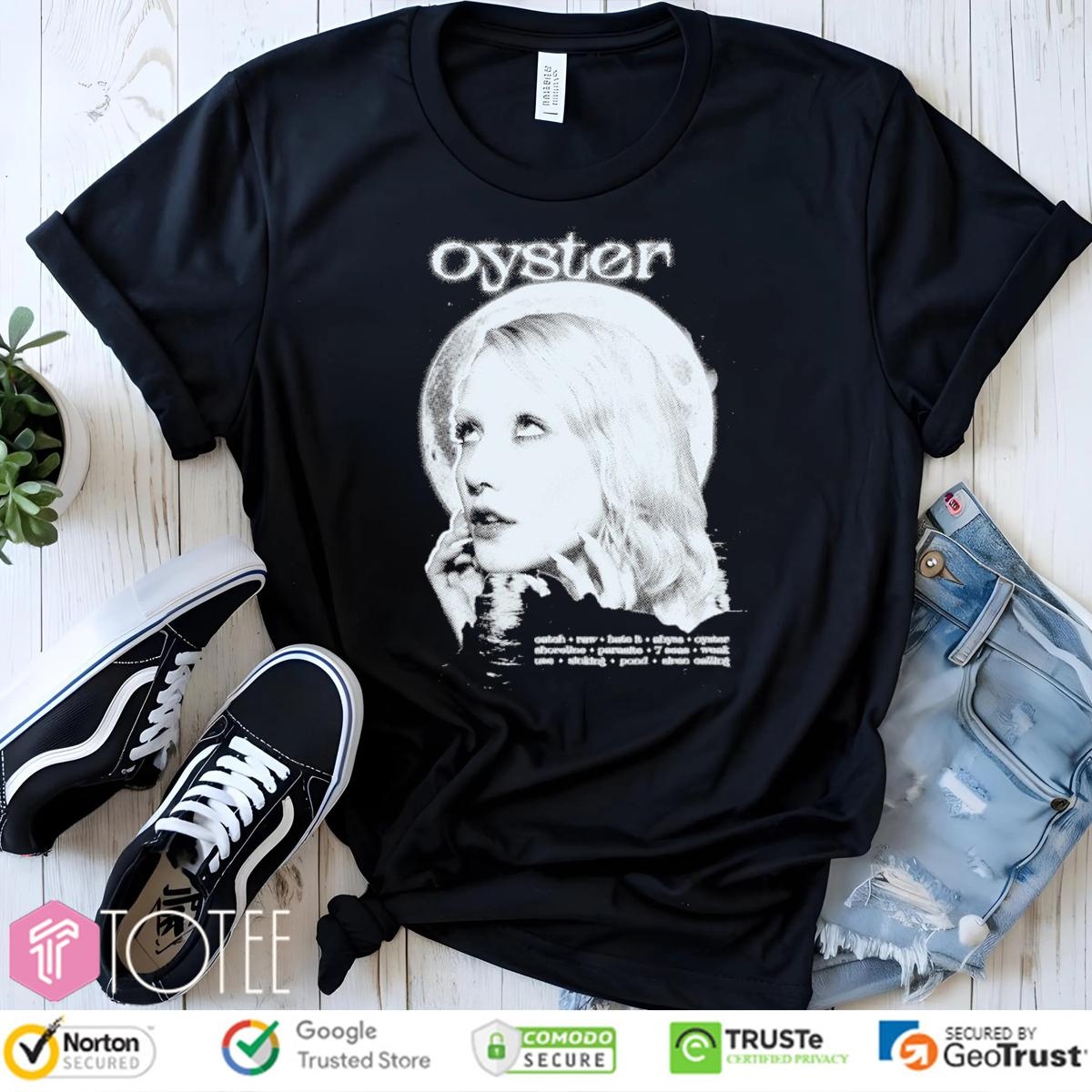 Chloe Moriondo Oyster Album Photo T-shirt