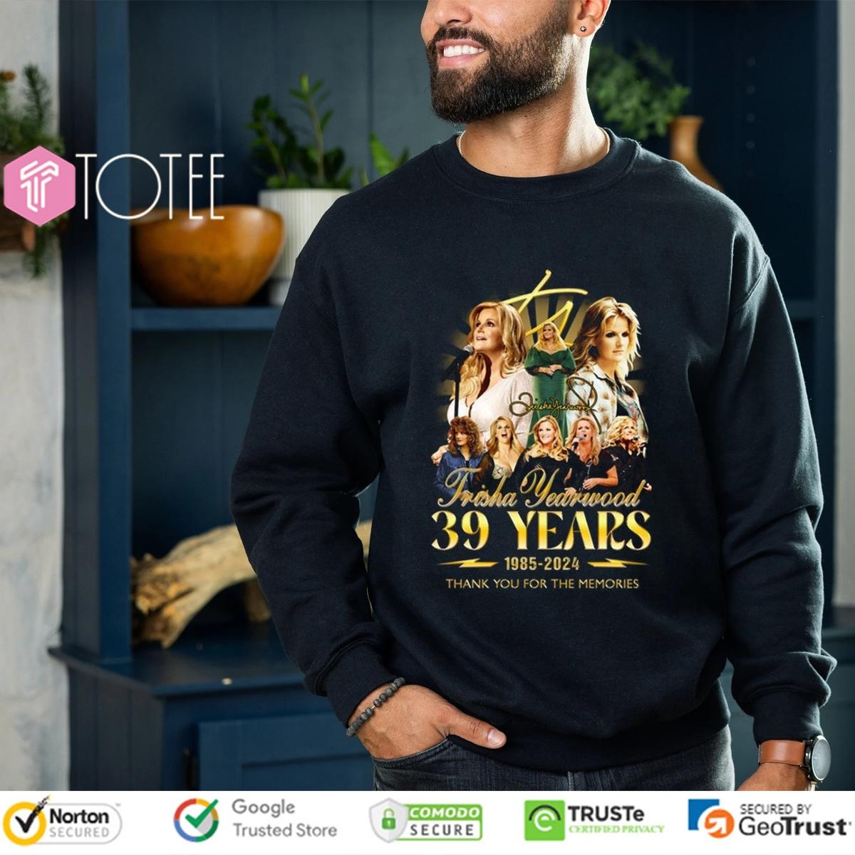 Sweatshirt
