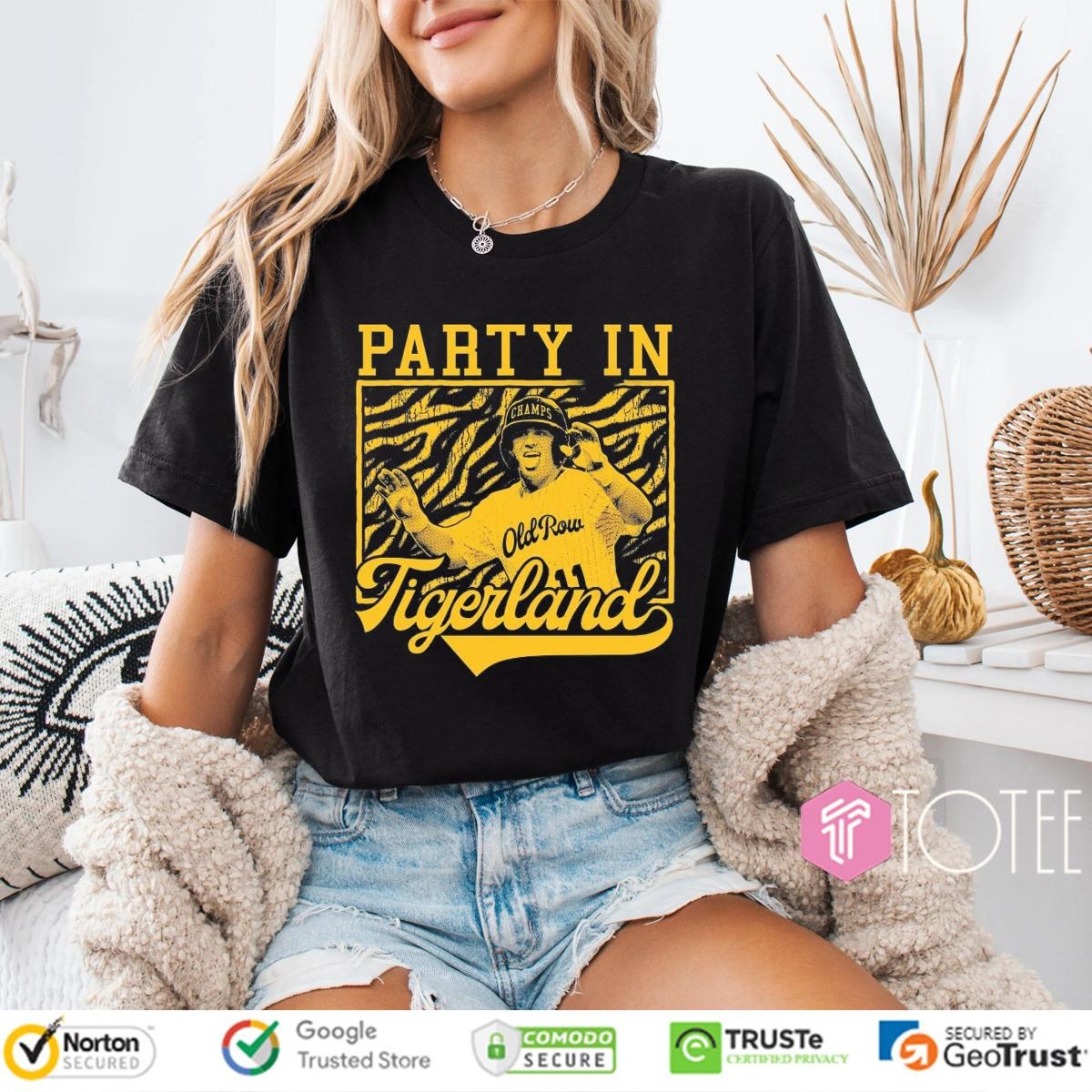 Women's Shirt Women's Shirt