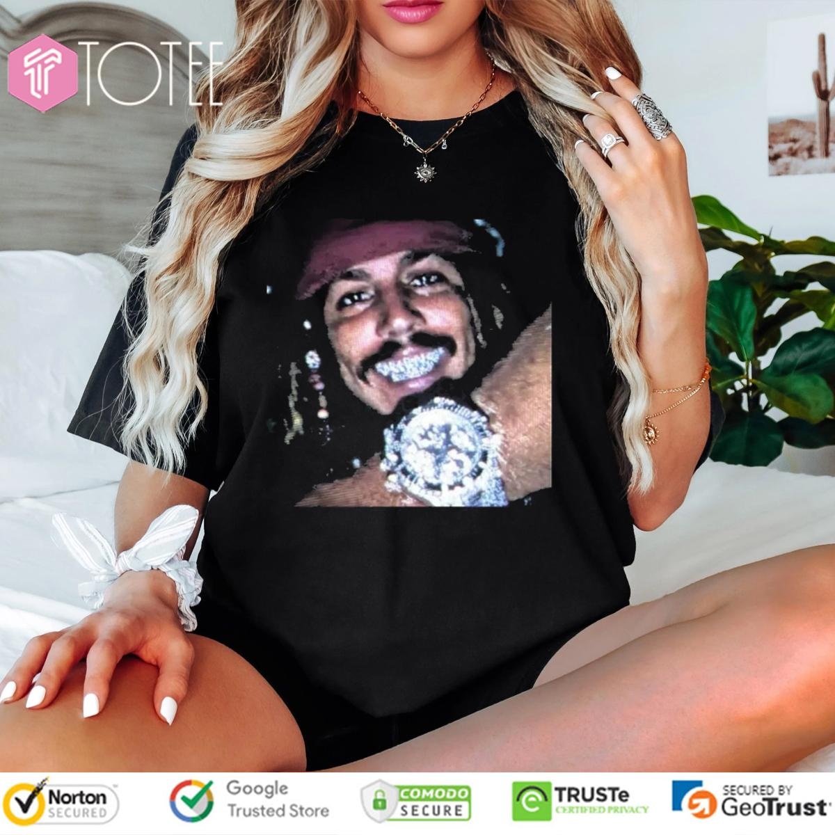 Women's Shirt Women's Shirt